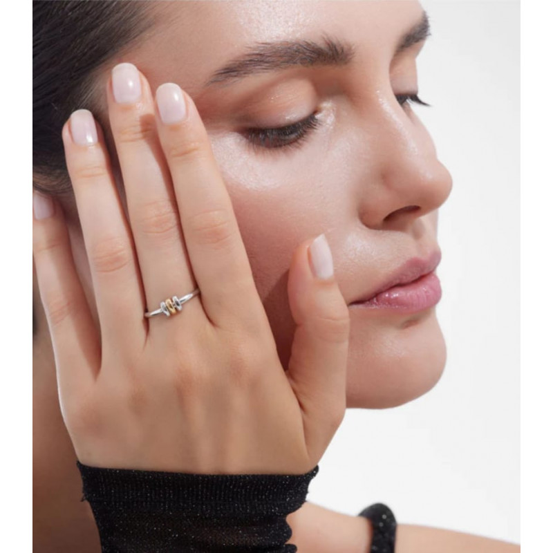 Anillo en Plata, baño de oro y rodio