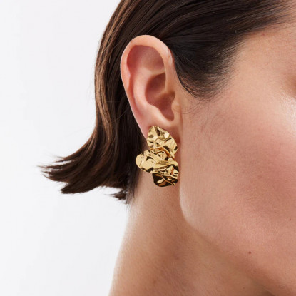 Pendientes cortos hoja en Plata de Radiance