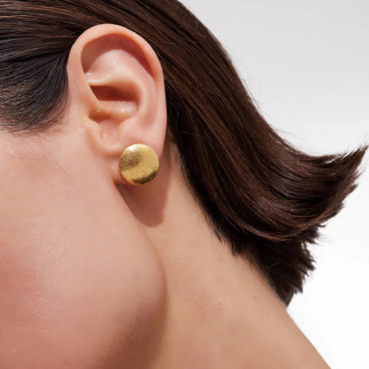 Pendientes botón esfera en Plata de Zoom