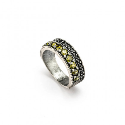 Anillo plata, circonitas verde oliva y espinelas