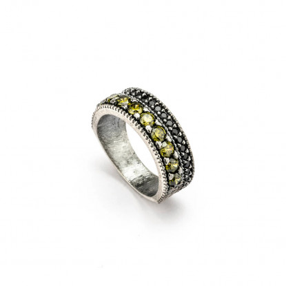 Anillo plata, circonitas verde oliva y espinelas
