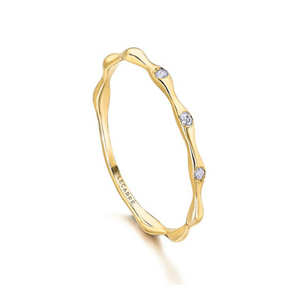 Anillo Bambu Oro y Diamantes